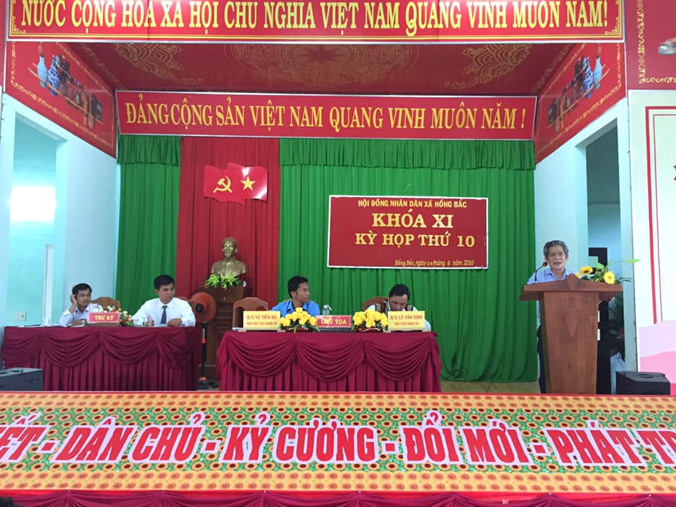 Đồng chí Nguyễn Tân -UVTV, phó CT HĐND huyện phát biểu chỉ đạo